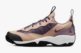the best nike hiking sneakers to wear