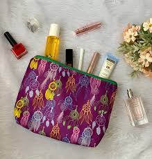 makeup pouch
