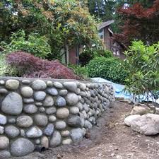 Building River Stone Walls With Mortar