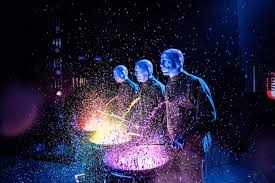 blue man group connects strangers