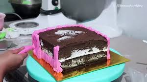 Lihat juga resep kue ulang tahun untuk . Hello Kitty Cake Cara Membuat Kue Ulang Tahun Kue Ultah Sederhana How To Make Birthday Cake Video Dailymotion