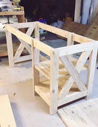 But my personal favorites where the small 2×4 projects made with scrap wood and that anyone without any special skills can totally diy too. Farmhouse Desk Plans Handmade Haven