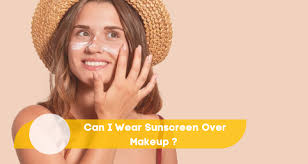 reapplying sunscreen over makeup