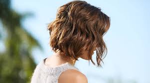Then, push the hair on top of your head into a peak with your fingers while you blow dry it. Cute Short Hairstyles Short Haircuts Hair Tips Garnier