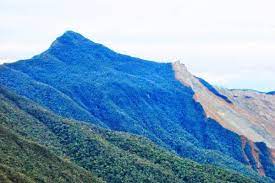 Gambar diambil dari: https://m.kaskus.co.id/thread/594e4556c1d7705f468b456c/10-gunung-paling-populer-di-sulawesi-tengah/
