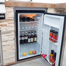 Cubic feet can be found by multiplying length times width times height. Bull Bbq 20 Inch 4 5 Cu Ft Capacity Stainless Steel Compact Refrigerator With Recessed Handle 11001