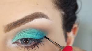 aqua blue eyes tutorial by makeup by