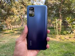 Realme narzo 30 pro 5g features 5,000mah with 30w fast charging. Realme Narzo 30 Pro Review Should You Buy It Smartprix Com