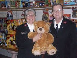 the salvation army giving gifts to