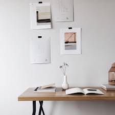 The l shape makes it great for a home office. Minimalist Desk Minimalistisch Wohnen Schreibtisch Inspiration Haus
