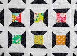 easy spool quilt pattern with charm