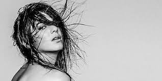 Kendall Jenner Poses Nude In Beautiful Black And White Photo.