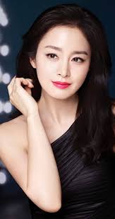 get kim tae hee s glowing makeup looks