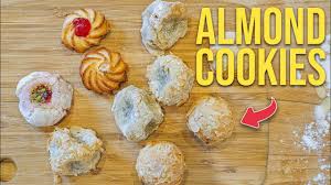 make almond cookies like a pastry chef