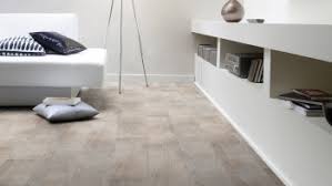self adhesive floor tiles in the planeo