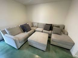 Los Angeles Furniture Sectional Couch