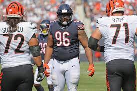 DL Akiem Hicks leaves with groin injury ...