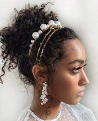 messy curly hair bun styles to try