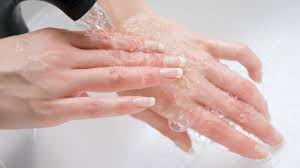 to clean under your fingernails