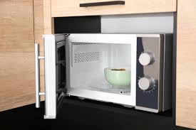 microwave turn on when you open the door