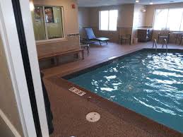 Seabrook inn also offers a seasonal outdoor pool. Holiday Inn Express Suites Hampton South Seabrook 11 Rocks Rd Seabrook Nh 03874 Usa