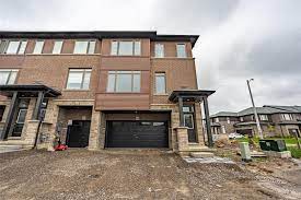 homes for in beamsville looking