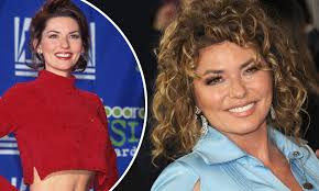 Shania twain is a canadian country pop singer and songwriter. Shania Twain 54 Confesses She Is Tired Of Worrying About Wrinkles Daily Mail Online