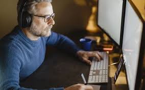 Eye problems caused by computer use fall under the heading computer vision syndrome (cvs). How Your Computer May Cause A Headache