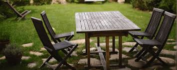 Solid wood only gets more beautiful as it gets old so if you have garden furniture that looks like this you can be certain it will not. Wooden Garden Furniture It S Time For Maintenance Again Klium