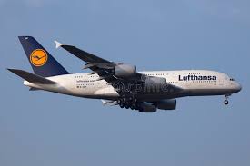 Find images of airbus a380. Lufthansa Airbus A380 Redaktionelles Bild Bild Von Frankfurt 22626370