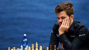 Schach: Weltmeister Magnus Carlsen stellt Rekord mit 111 ungeschlagenen  Spielen auf