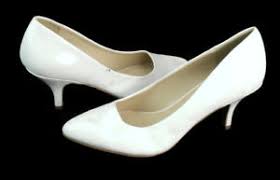 Call It Spring Womens White Slip On Pointed Toe Pumps Us