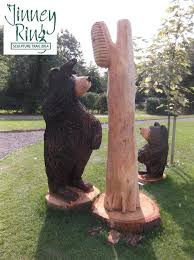 Wooden Bear Garden Sculpture