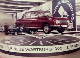 Heimweh - Happy Birthday 353! Heute vor 50 Jahren lief der erste  Serienmässige Wartburg 353 vom Band! Wir Sagen Herzlichen Glückwunsch! |  Facebook