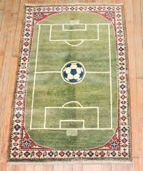 soccer field pishawar rug no r5713 j