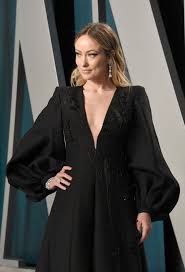 Still married to her husband jason sudeikis? Olivia Wilde At The Vanity Fair Oscars Afterparty 2020 It S Party Time See Every Incredible Dress At The Vanity Fair Oscars Afterparty Popsugar Fashion Middle East Photo 54