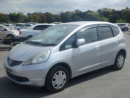 The honda fit distinguishes itself from all other subcompacts with agile handling, zippy performance, and impressive practicality. 2008 Honda Fit Ge6 Japanese Used Cars Sbi Motor Japan