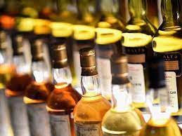 Liquor Mafia Active In Uttrakhand Wine Black Marketing In Lockdown