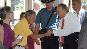 The north carolina native was the first woman to from the state serve in the us senate. Bob Dole To Return To Town In Italy Where He Was Wounded The Wichita Eagle