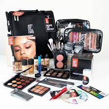 mac cosmetics make up set zuca artist