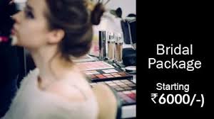 female beauty parlour services at home