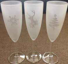Reverse Etched Flute Glasses