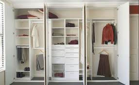 3 Reasons To Paint Your Closets White