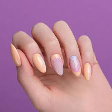 35 short almond nail designs to