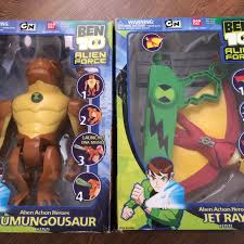 ben 10 humungousaur jet ray action toy