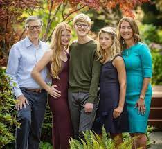 The couple have three children — jennifer, 25, rory, 21, and phoebe, 18 — who live mostly private lives. All About Rory John Gates Bill Gates Only Son