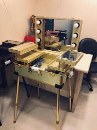 gold makeup led vanity train case at