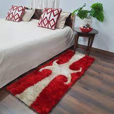 gy carpet bedside runner in red