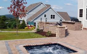 Swimming Pool Landscaping Ideas