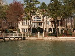 lakefront homes real estate agents